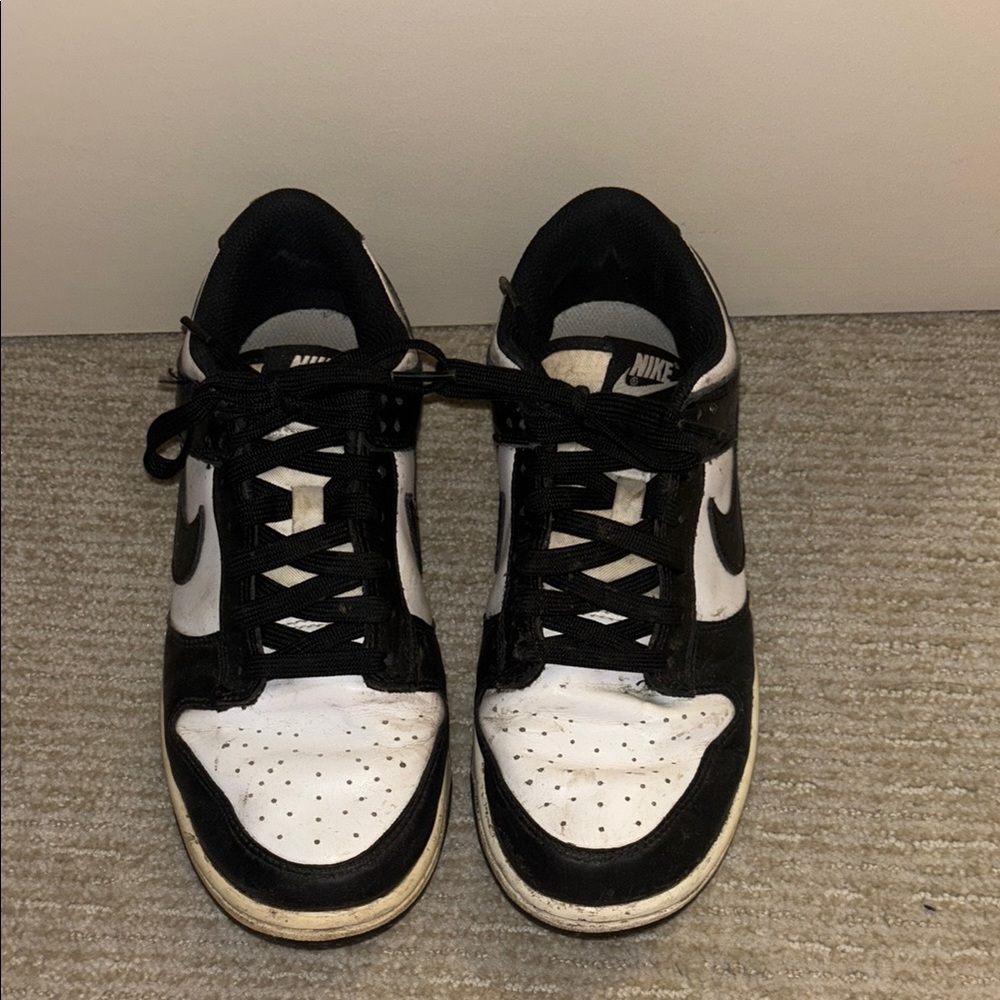 Nike Black and White Sneakers